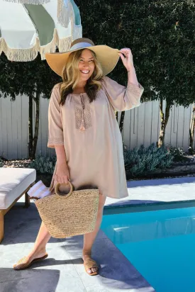 A Little Lace Kaftan in Cuban Sand