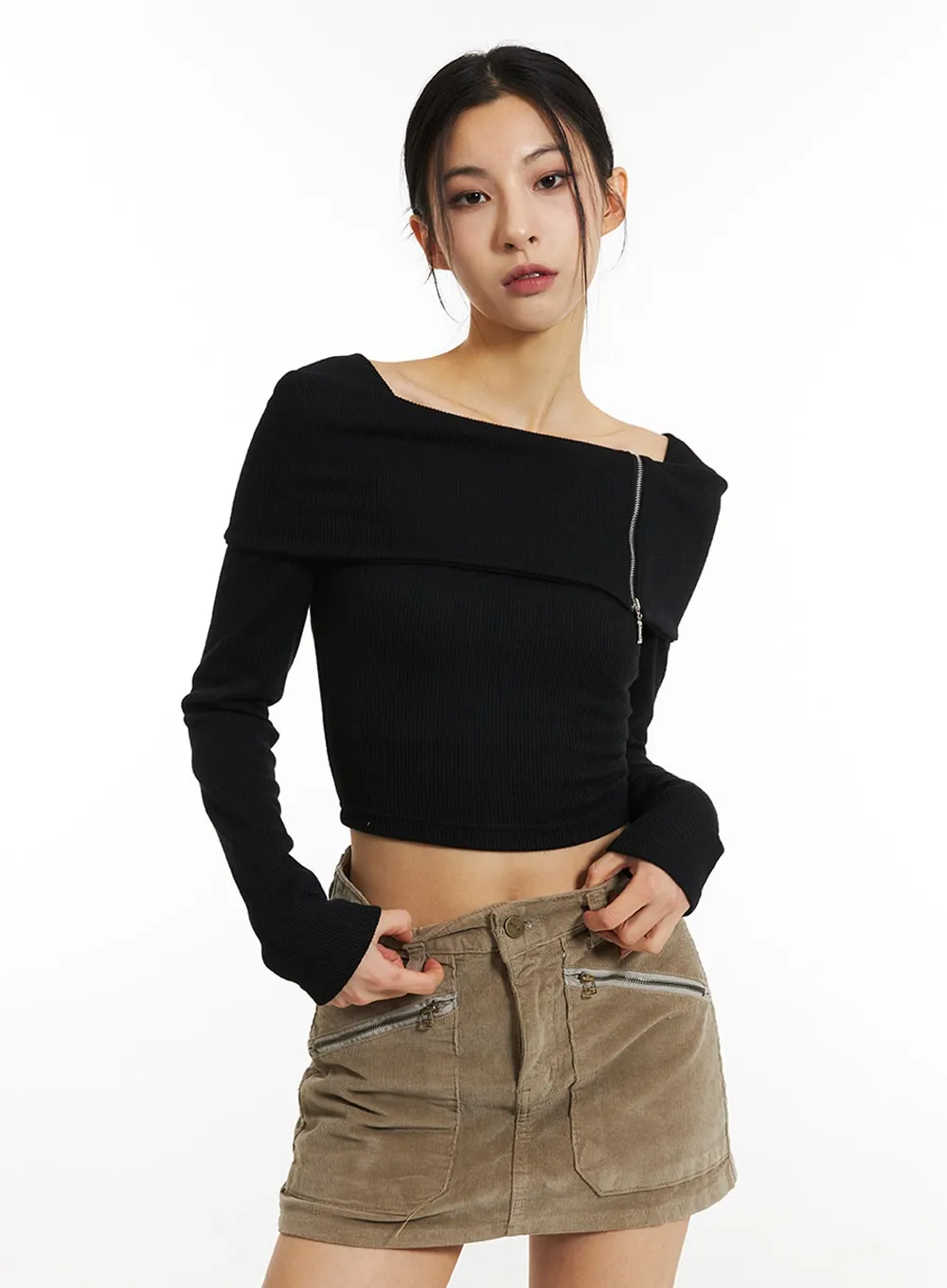 Off-Shoulder Crop Top IN308