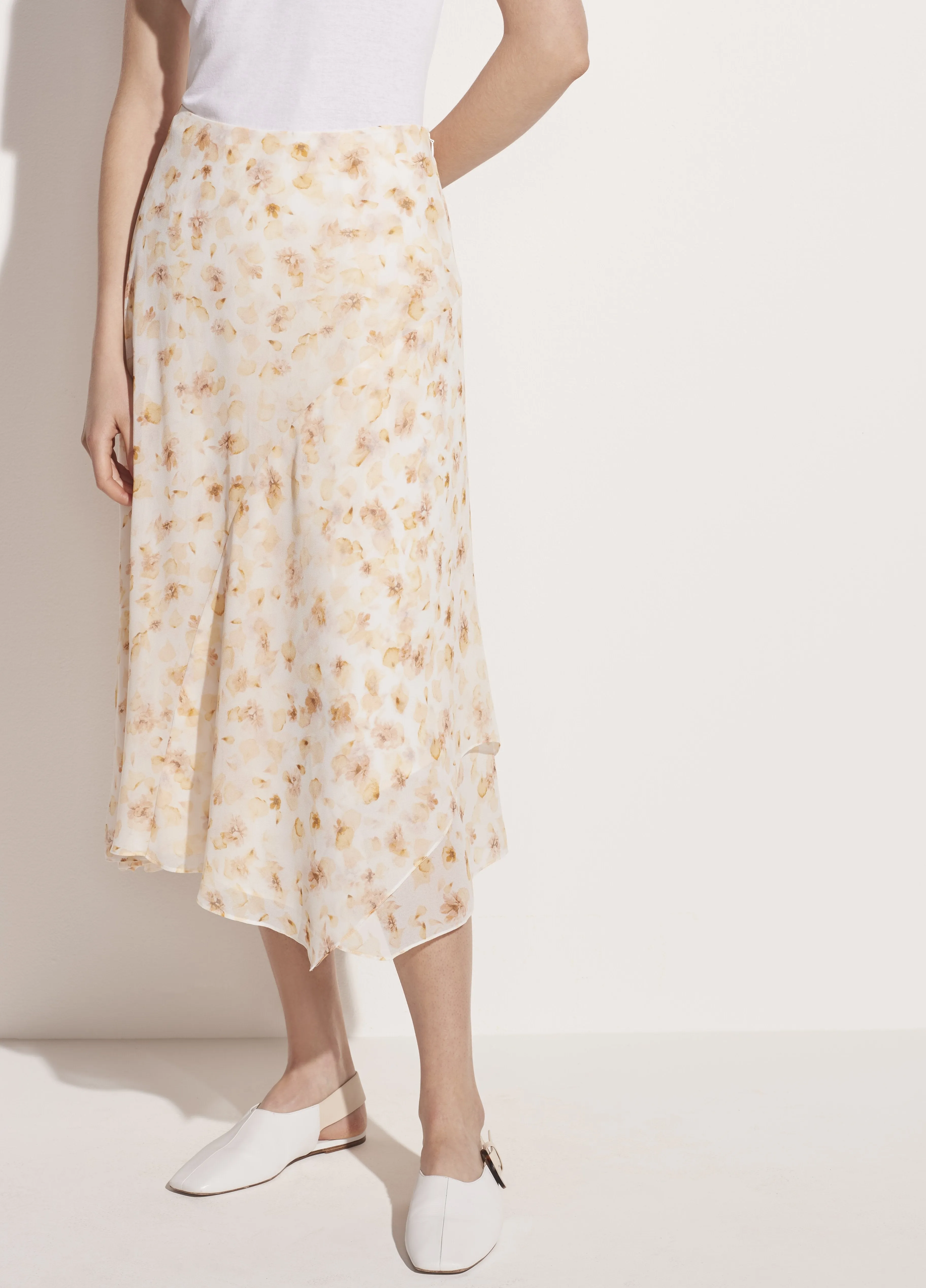 Pressed Petal Panel Skirt in Off White