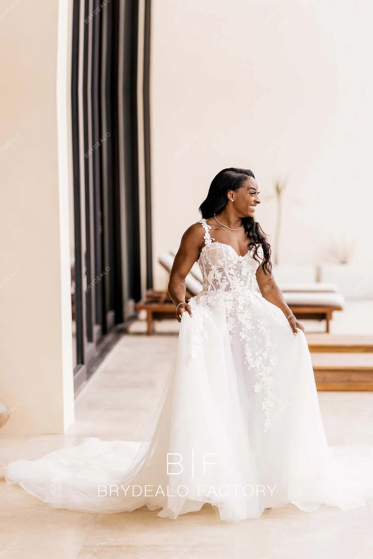 Simone Biles Modern Corset Lace Tulle Slit A-line Wedding Dress