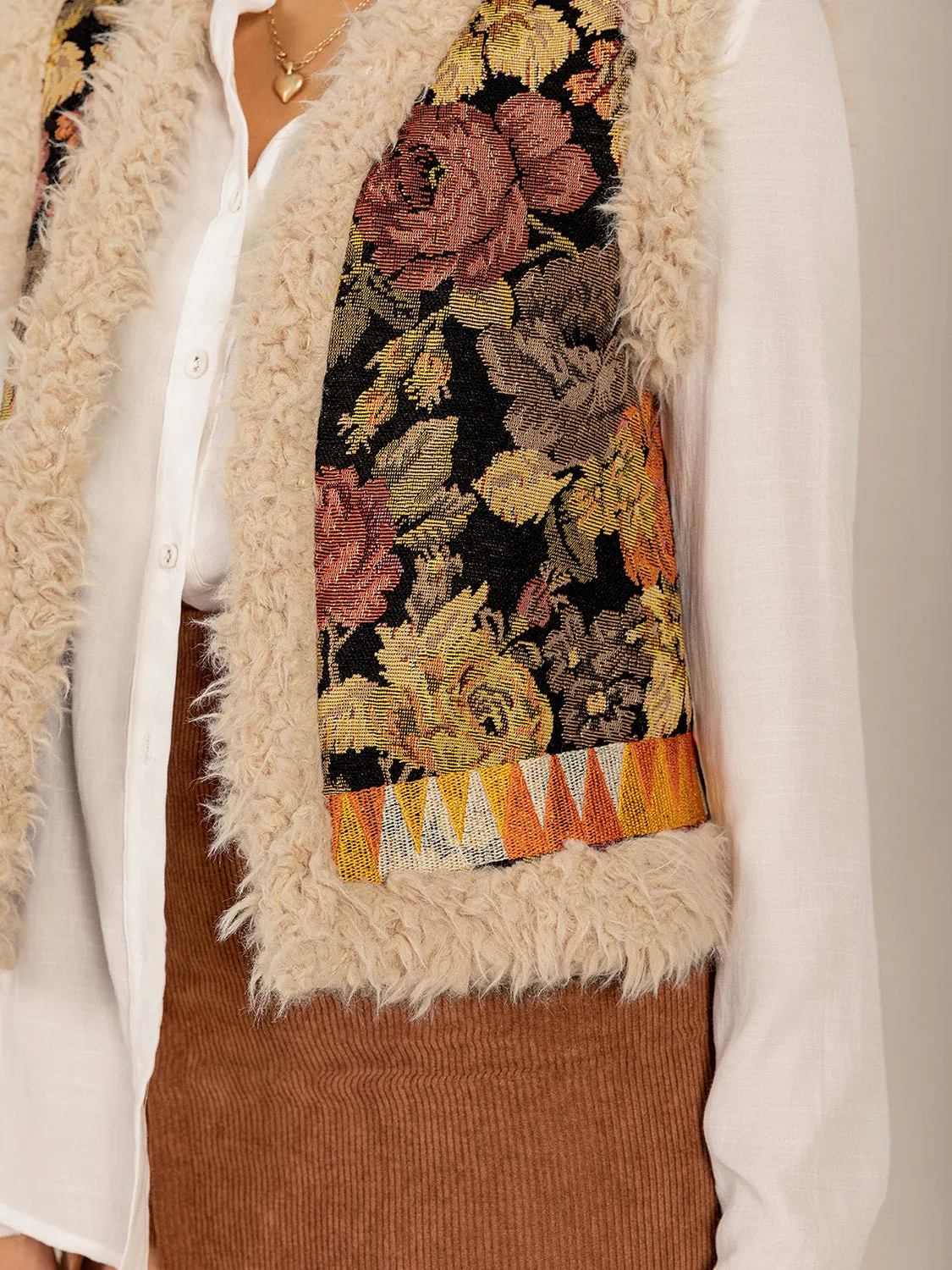 TEEK - Multicolored Embroidered Fuzzy Trim Open Front Vest